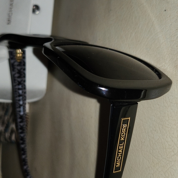 Michael Kors sunglasses with case